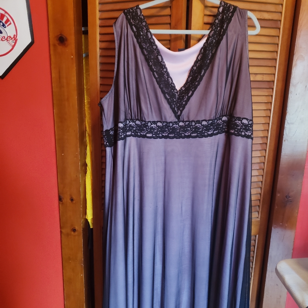 Beautiful dress size 30/32